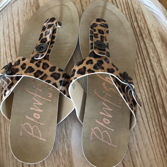 Leopard Print Blow Fish Malibu Sandals size 7 - Picture 4 of 8